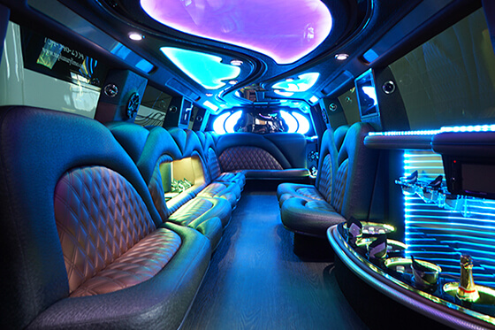 Lincoln party bus