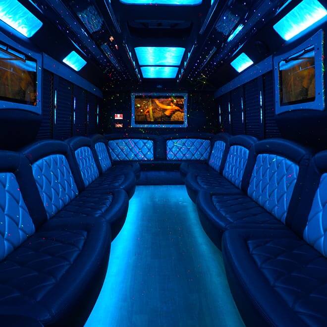 lincoln party buses