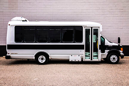 Lincoln Party Bus